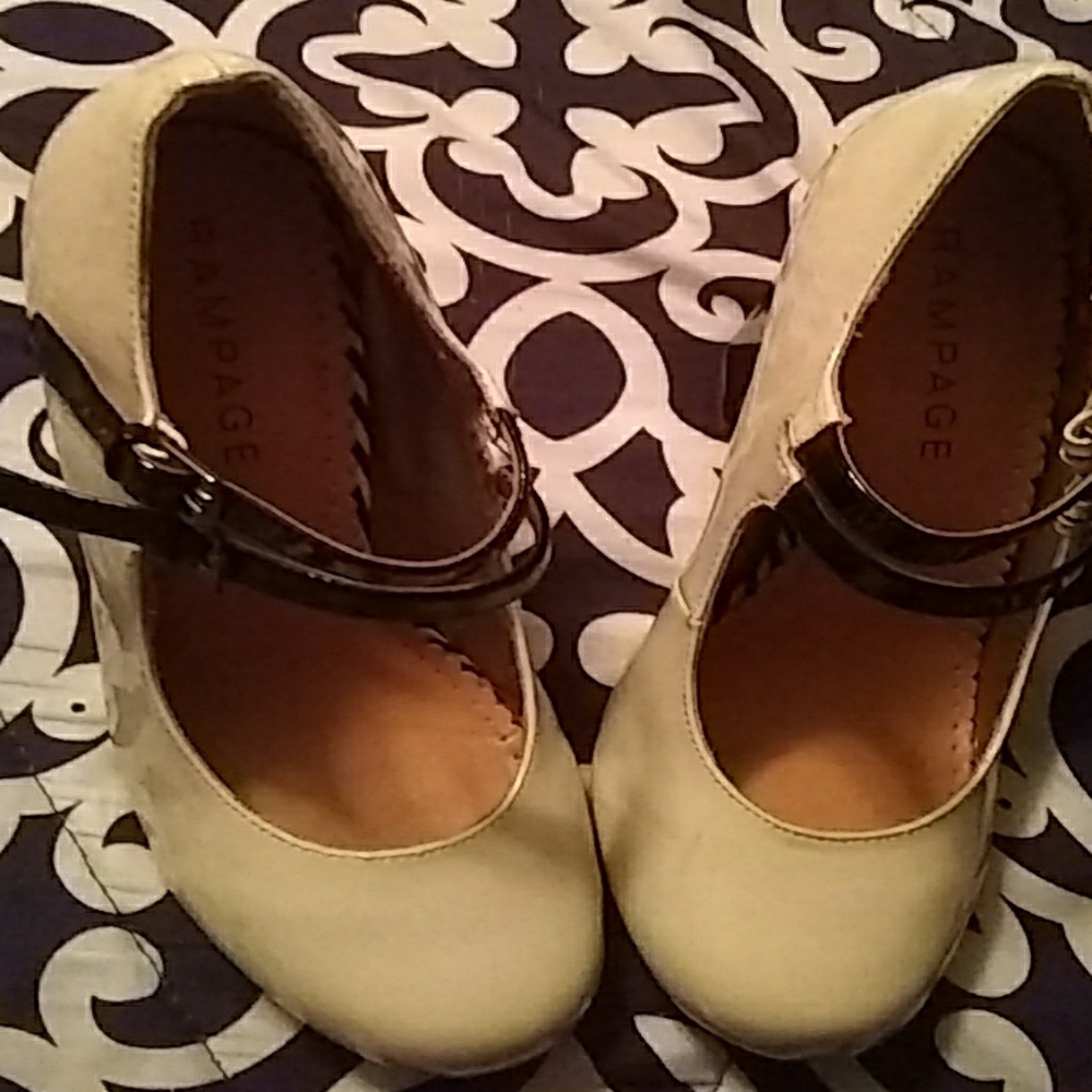 RAMPAGE maryjane heels